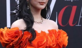 龚俊热巴最新爆料图片大全,甜蜜互动引粉丝狂欢，海量美图来袭！”